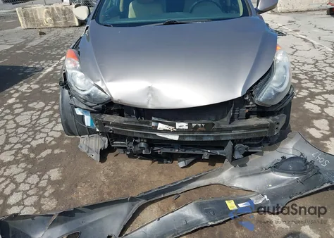 2013 Hyundai Elantra Gls z USA, uszkodzony, nr VIN 5NPDH4AE4DH392016